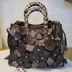 COACH 1941 Tea Rose Rogue with Snake Skin RG-20315